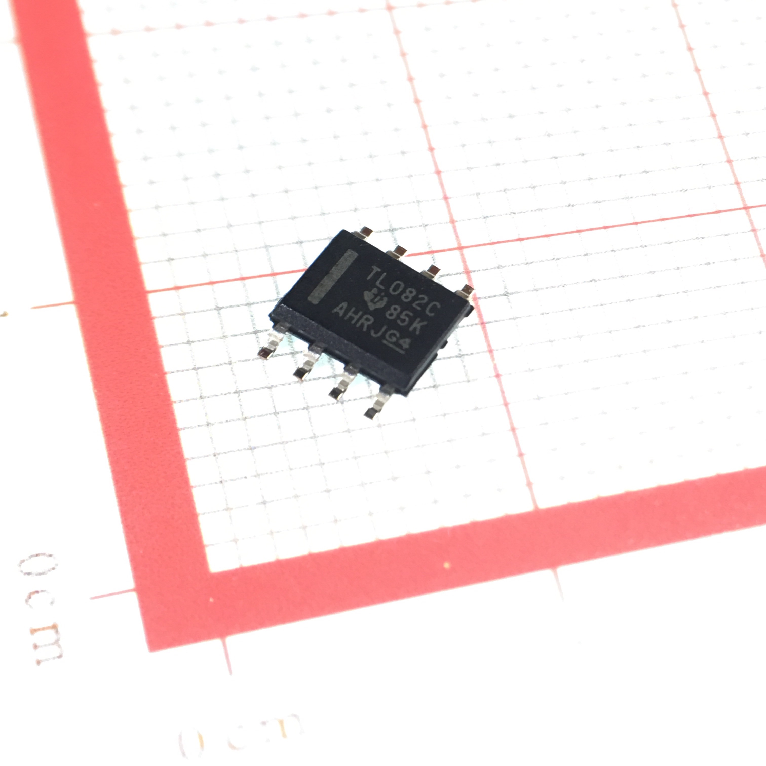 TL082CDR