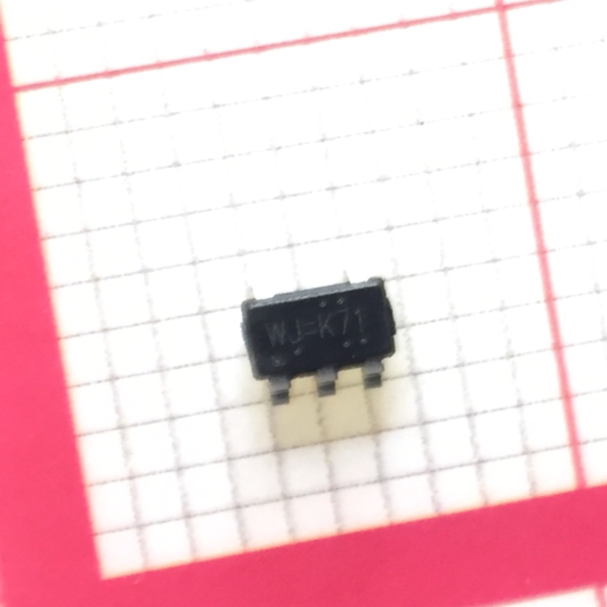 RT9013-33GB